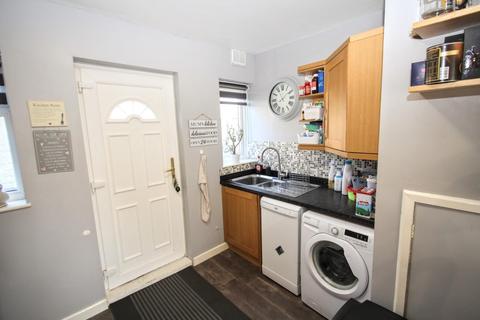 32 Finchale Crescent, Darlington, DL3 9SA