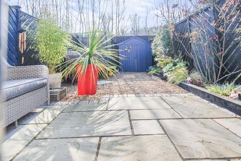 44 Foundry Gate, Wombwell, Barnsley, S73 0LF