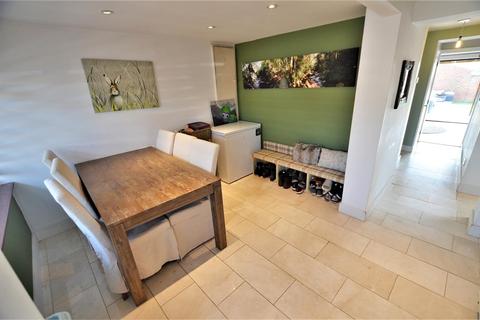 11 Bisley Close, Bicester, OX26 4XF