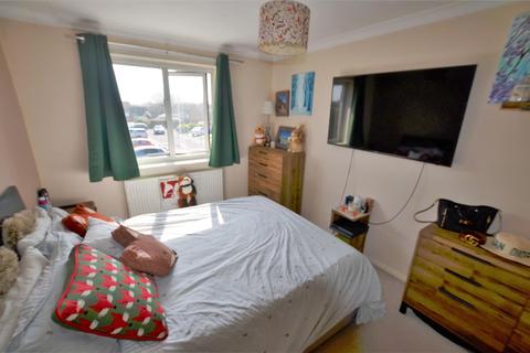 11 Bisley Close, Bicester, OX26 4XF