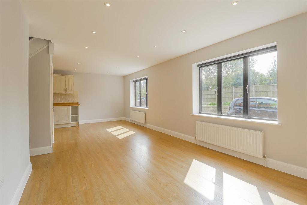 Annexe The Manor House, Nazeing, Essex 2 bed semidetached house £