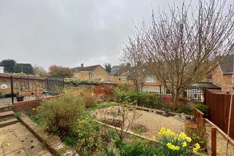 19 Manor Road, Northampton, NN2 6QJ