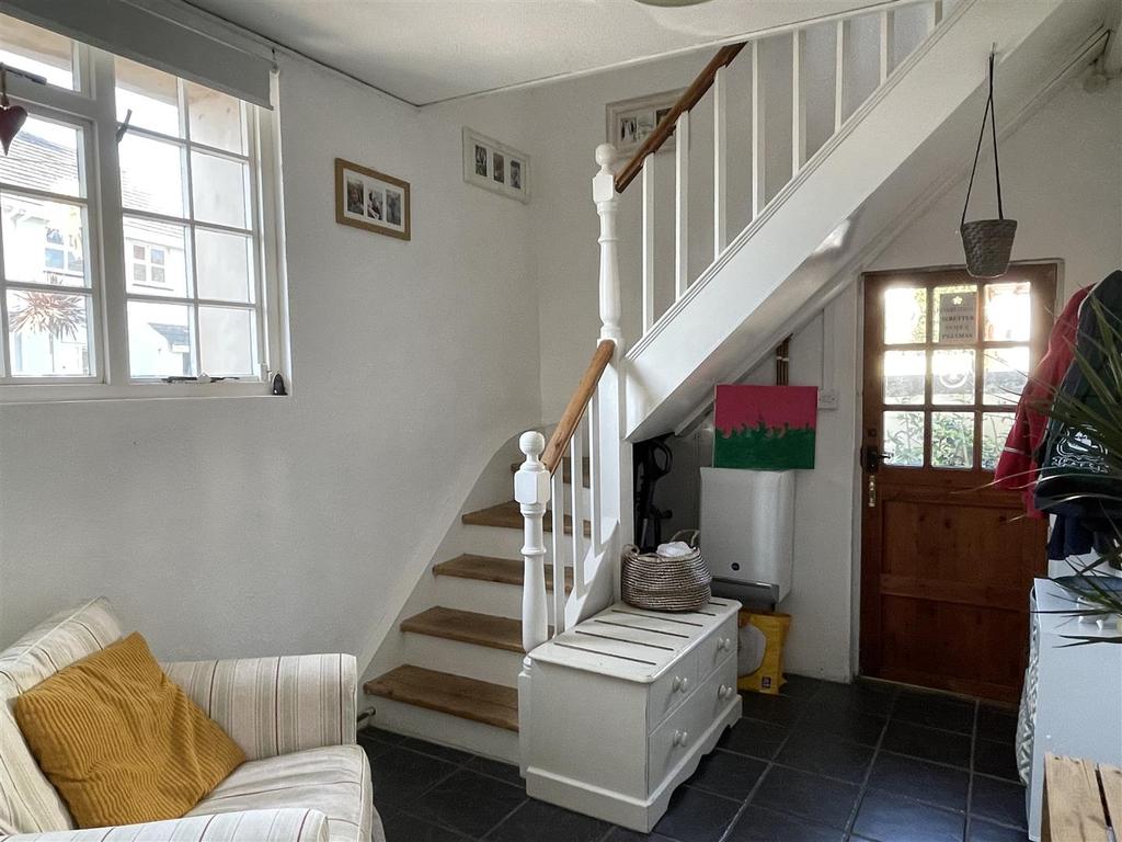 Entrance Hall: