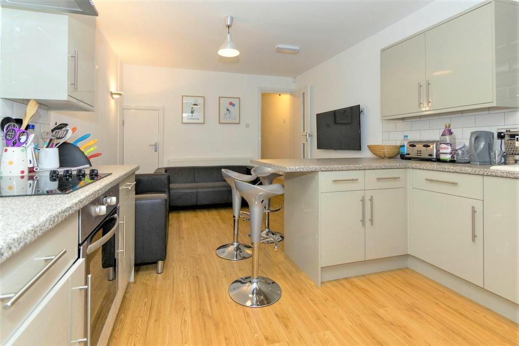 228 Dawlish rd8.jpg
