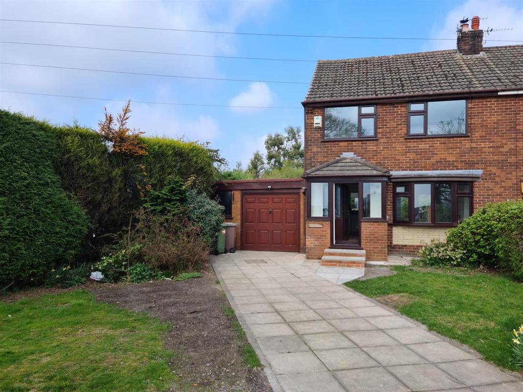 Liverpool Road, Haydock, St. Helens 3 bed house £1,200 pcm (£277 pw)