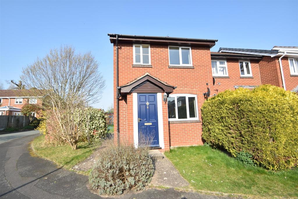 8 Copperfield Drive, Shrewsbury, SY3 8ZD 3 bed terraced house £230,000