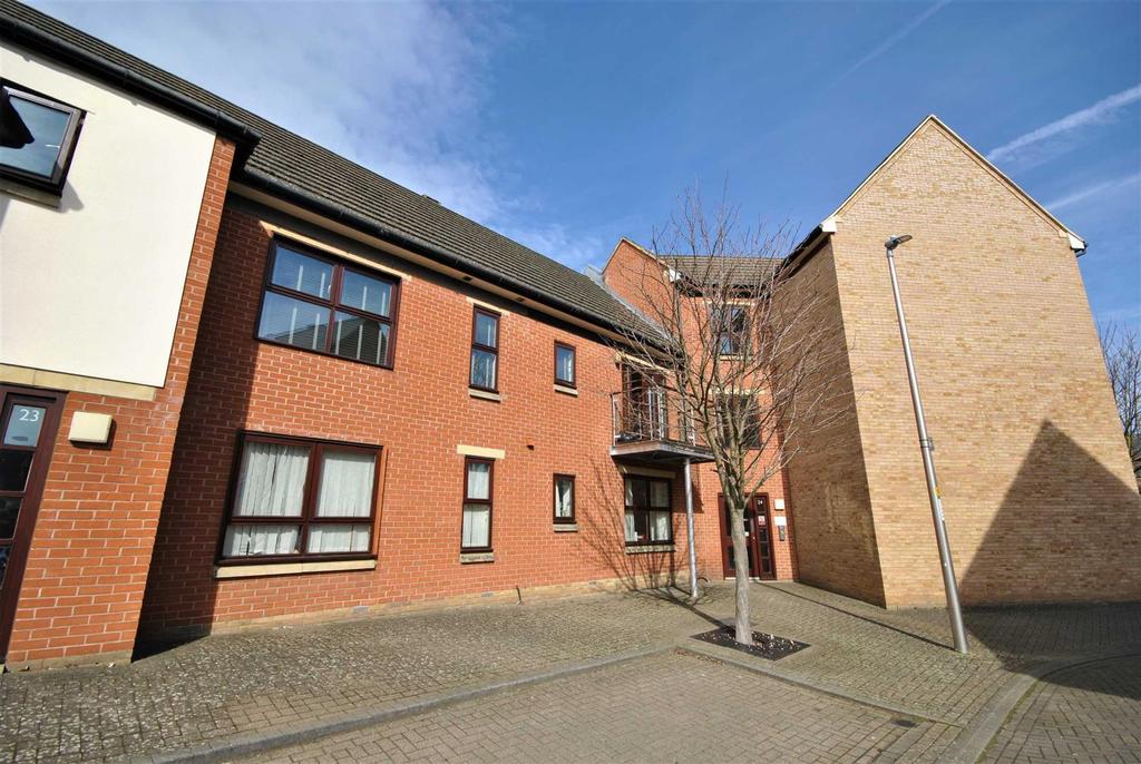 Near Side, St James, Northampton 2 bed apartment £164,950