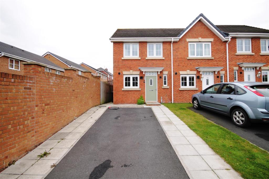 Beechwood Close, Sacriston, Durham 2 bed end of terrace house £525