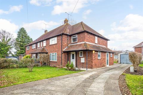 3 Kennel Close, Ascot, SL5 7NL
