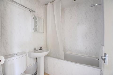 66 Ashdown Road, Bexhill-on-sea, TN40 1SF