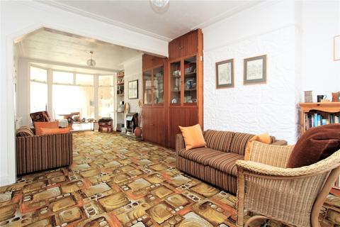 53 Leadale Avenue, London, E4 8AX