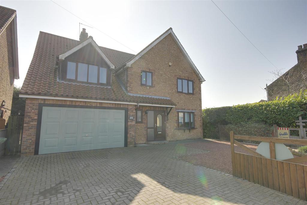 Main Road, Gilberdyke 5 bed detached house £399,950