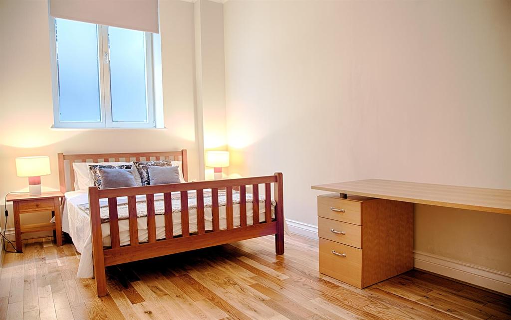 Bedroom.jpg