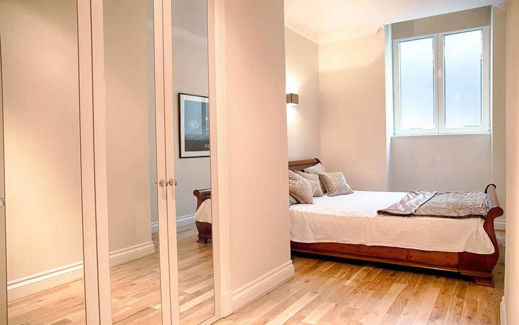 Bedroom.jpg