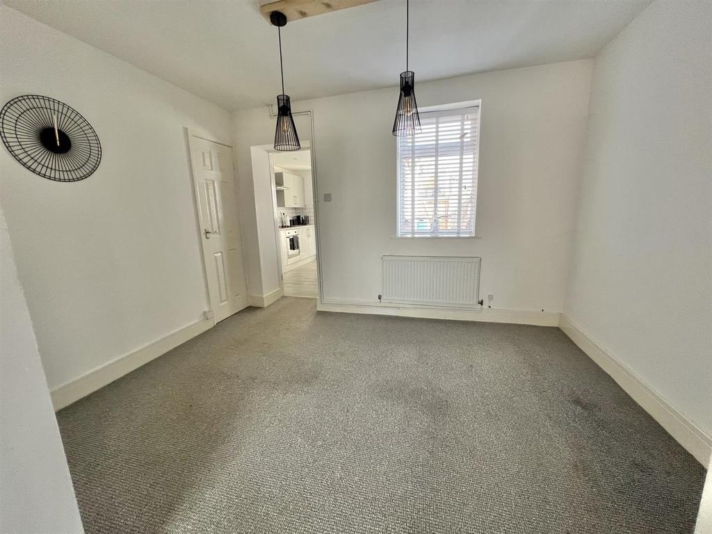 Valley Terrace, Howden Le Wear, 3 bed end of terrace house £525 pcm
