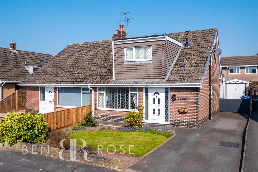 Hawkshead Avenue, Euxton, Chorley 3 bed bungalow £219,995