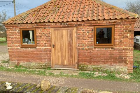 Office to rent - Maldon