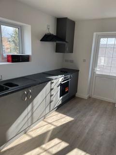 379 Farnham Road, Farnham Royal, Slough, SL2 3AF