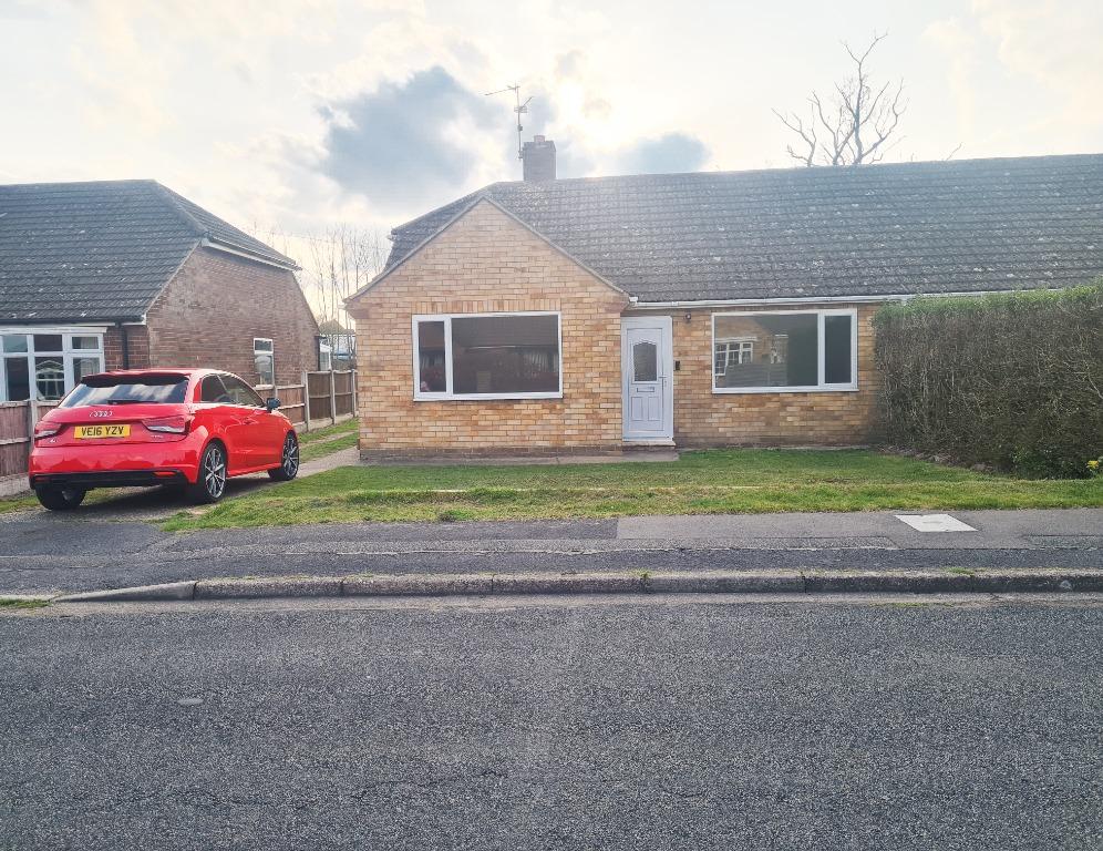 Jaguar Drive, North Hykeham, LN6 2 bed bungalow £750 pcm (£173 pw)