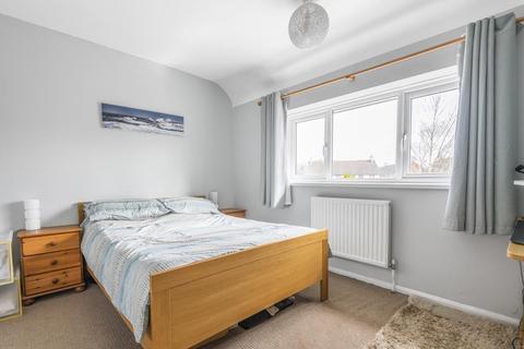 37 Winston Way, Old Woking, Woking, GU22 9HR