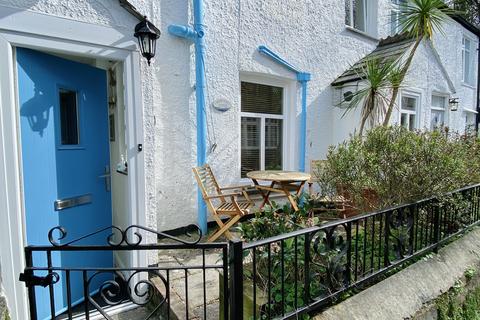 3 Grove Place, Padstow, PL28 8AX