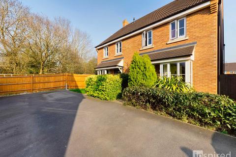 16 Brickhill Way, Calvert, Buckingham, MK18 2FS