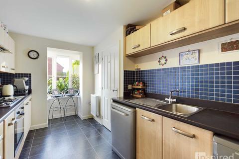 16 Brickhill Way, Calvert, Buckingham, MK18 2FS