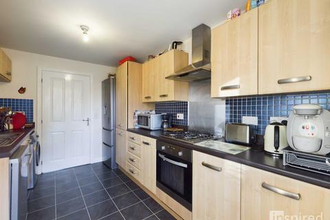 16 Brickhill Way, Calvert, Buckingham, MK18 2FS