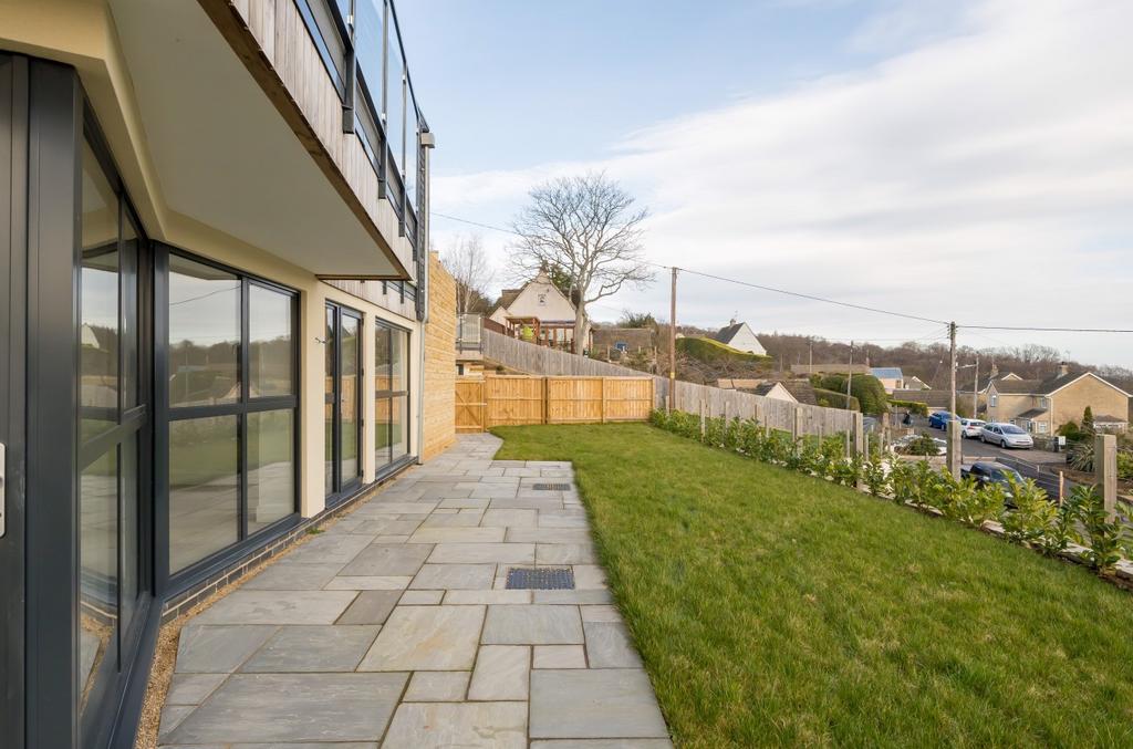 Main Road, Whiteshill, Stroud, Gloucestershire, GL6 3 bed detached