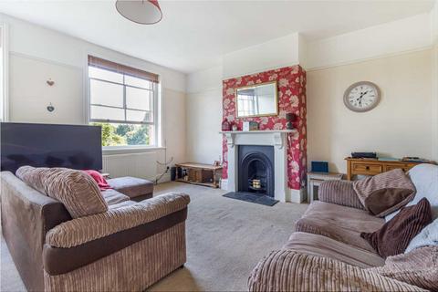 2 bedroom apartment to rent, Somers Road, Malvern