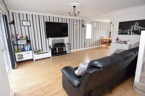 29 Glendale Road, Durrington, Salisbury, SP4 8EP