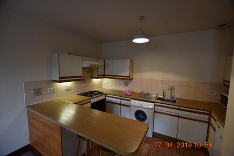 1 bedroom flat to rent, Princes Street, Perth PH2