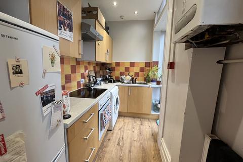 1 bedroom flat to rent, Moorland Avenue, Leeds, West Yorkshire, ls6