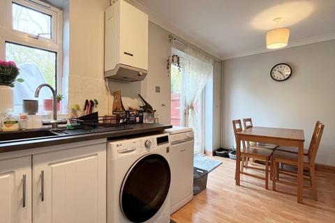 21 Friars Way, Southampton, SO18 2JU