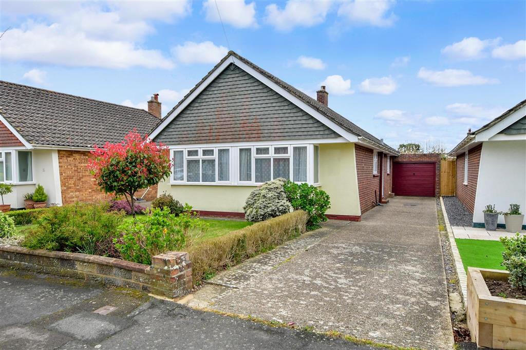 Wickor Way, Emsworth, Hampshire 3 bed detached bungalow £460,000