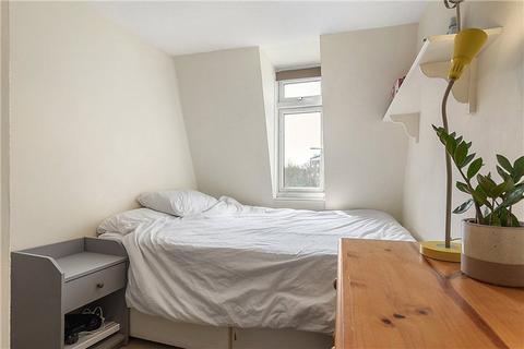 65 Kennington Road, London, SE1 7PZ