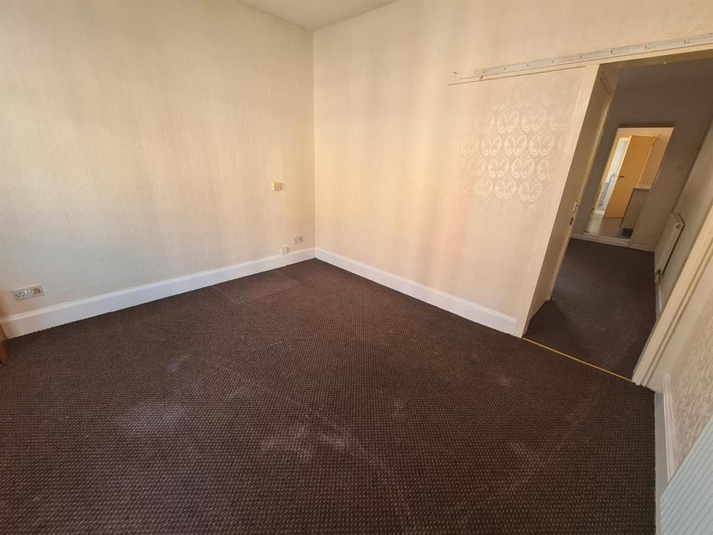 Raymond Road, Leicester 3 bed terraced house £850 pcm (£196 pw)