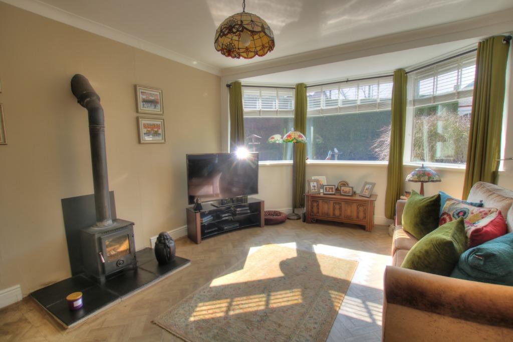 Silverhill Drive, Fenham, Newcastle upon Tyne, NE5 3 bed bungalow £