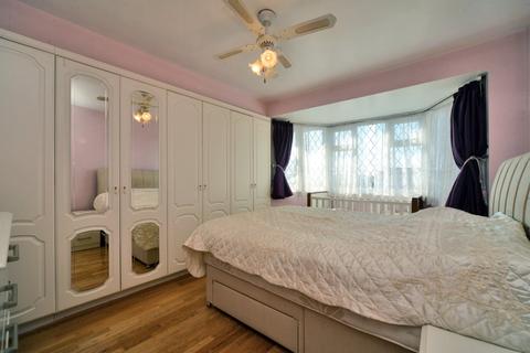 6 Kingsbridge Road, Morden, SM4 4PS