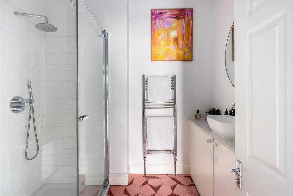 Shower-Room