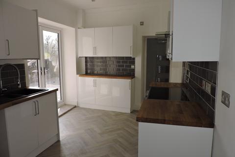 84 Bolgoed Road, Pontarddulais, Swansea, SA4 8JF