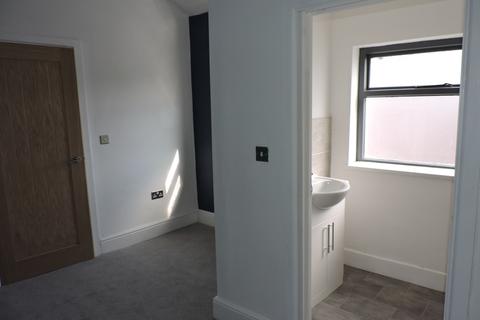 84 Bolgoed Road, Pontarddulais, Swansea, SA4 8JF