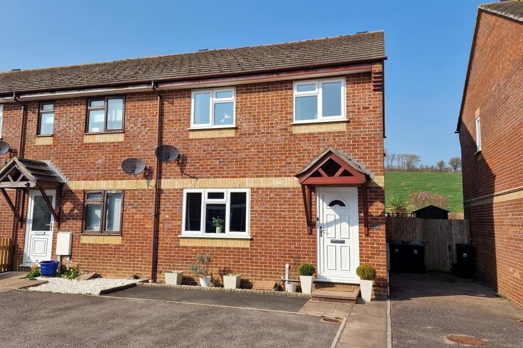 Bridport 3 bed terraced house £275,000