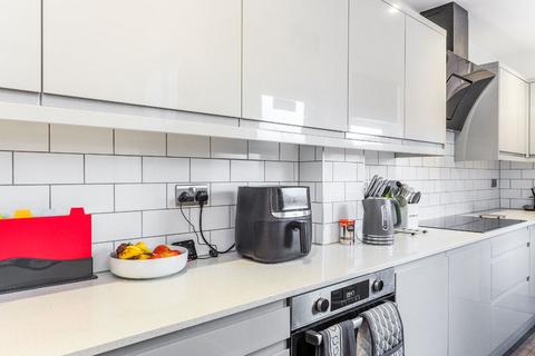 1 bedroom in a house share to rent, Derbyshire Lane, Hucknall, Nottingham