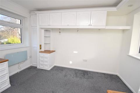 undefined, Wellesley Close, Aldershot GU12