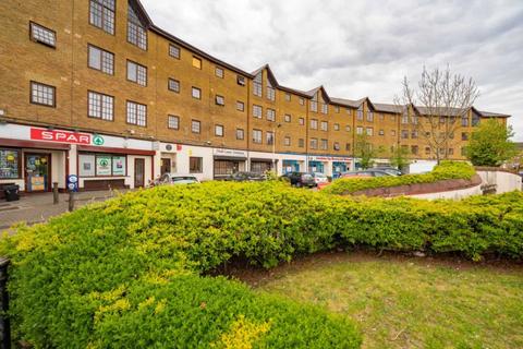 2 bedroom flat for sale, Comer Crescent, Southall, UB2 4XD