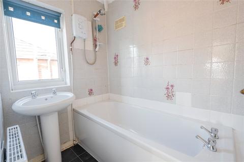 3 bedroom semi-detached house to rent - Shelley Avenue, Grimsby, Lincolnshire, DN33