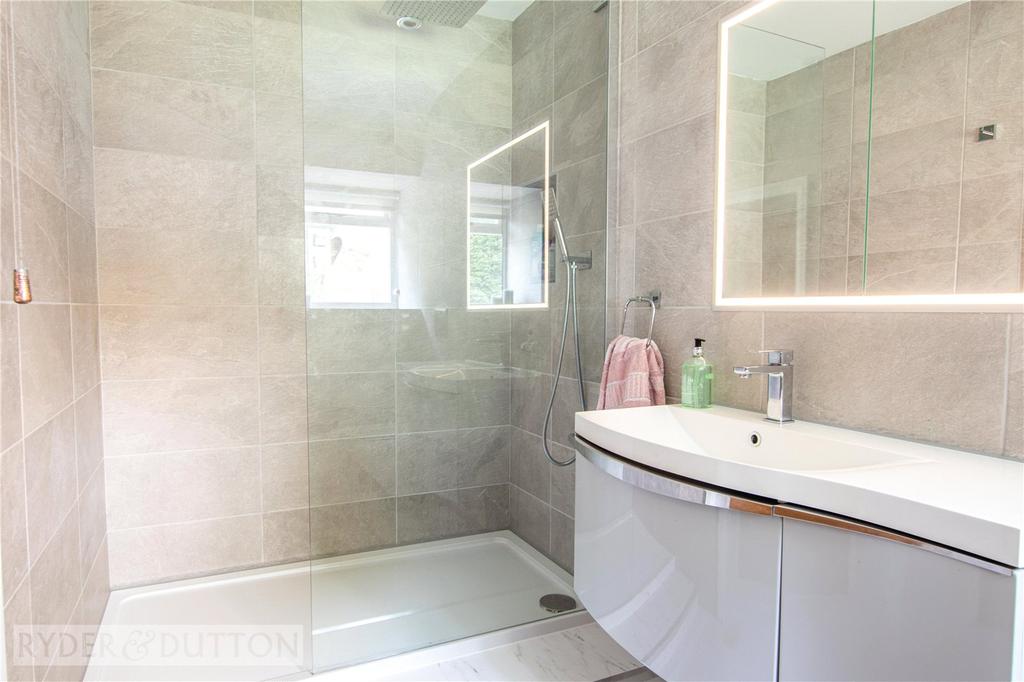 En-Suite Shower