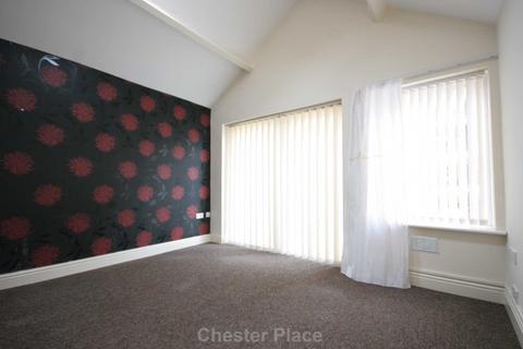 2 bedroom detached house to rent, Brook Street, Chester CH1
