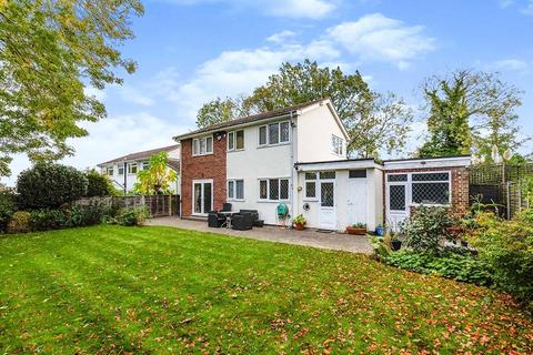 13 Studley Crescent, Longfield, DA3 7JL